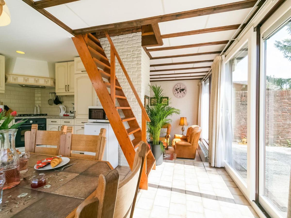 Holiday Home In Noordwijkerhout With Terrace Close To A Lake المظهر الخارجي الصورة